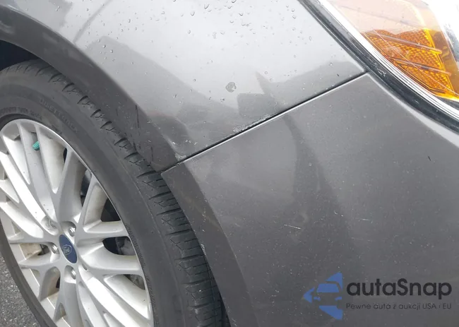 1FAHP3H21CL386717: 44085521