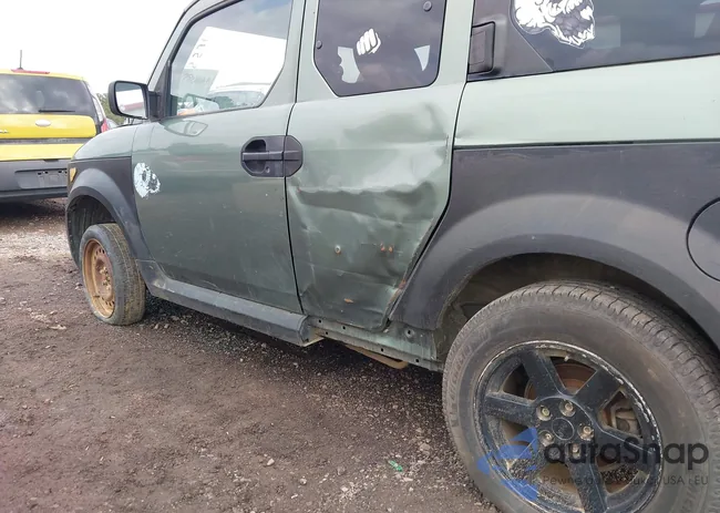 5J6YH28355L008021: 44085531