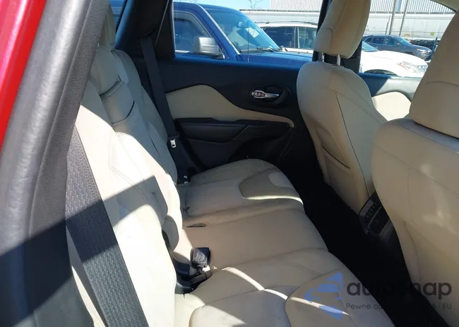 1C4PJMAB1GW140598: 44085535