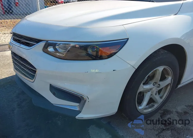 1G1ZB5ST9HF179484: 44085536