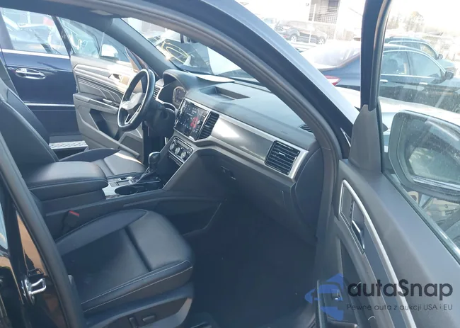 1V2EC2CA8LC213390: 44086608