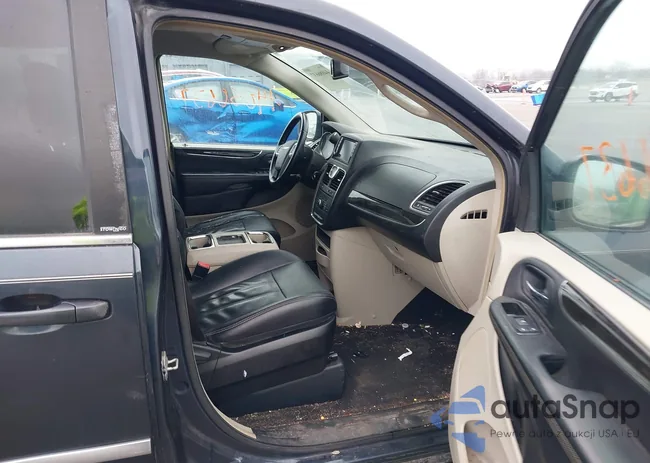 2C4RC1BG5DR797386: 44086637