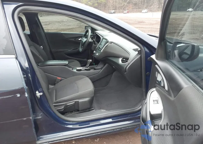 1G1ZB5ST2JF254080: 44086694