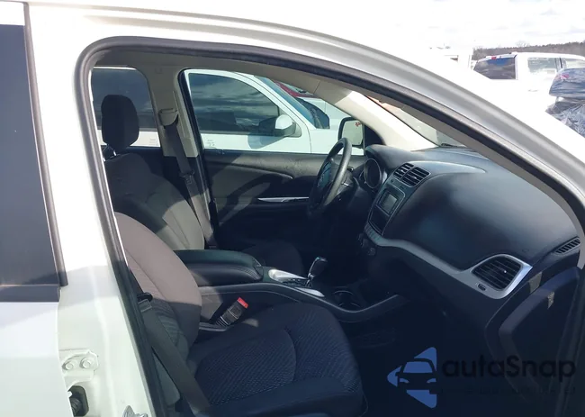 3C4PDCABXJT498569: 44086722