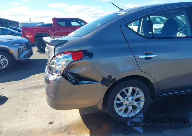 3N1CN7AP8GL886975: 44086728