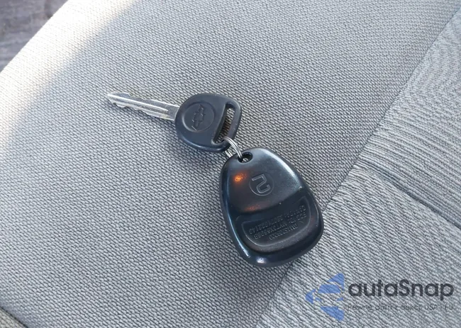 1GNDT13S452271657: 44086757