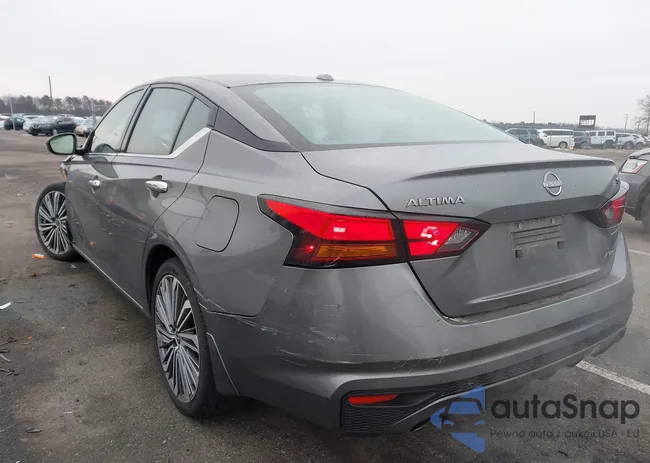 1N4BL4EW9RN330987: 44086777