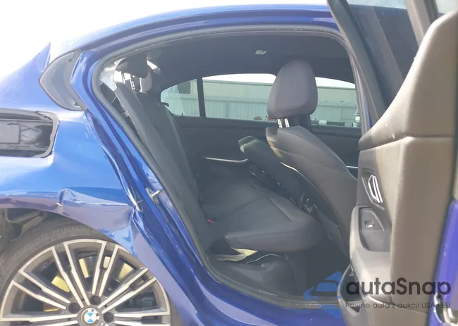 3MW5U7J06M8B92311: 44086832