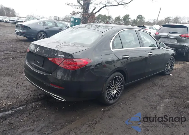 W1KAF4HB2RR228869: 44086862