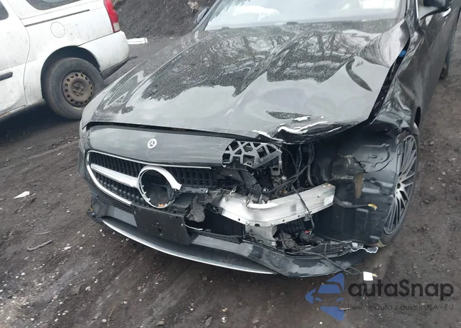 W1KAF4HB2RR228869: 44086862