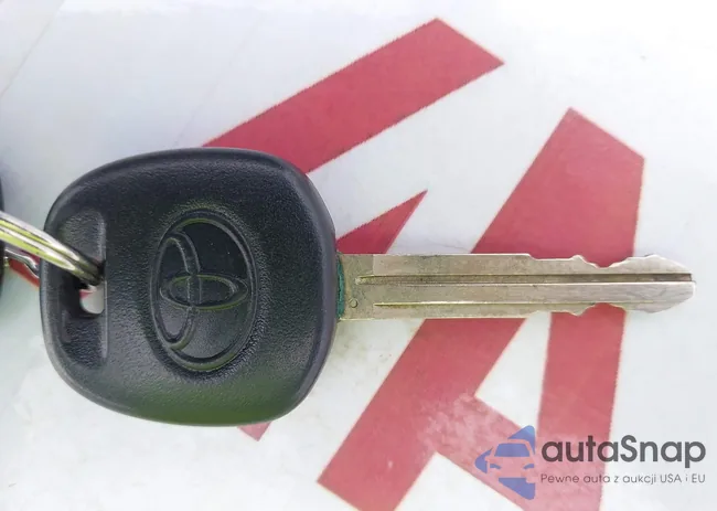 2T1BR32E16C608214: 44086868