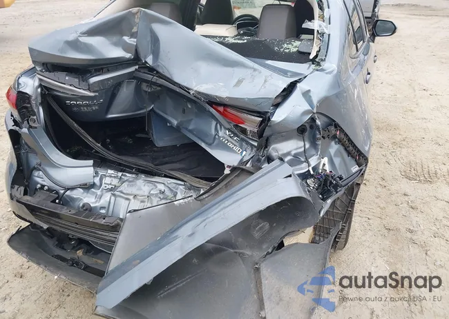 JTDBCMFE8RJ028128: 44086892