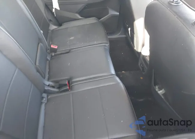 3VV3B7AX2MM030990: 44086909