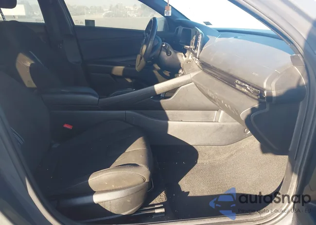 KMHLM4DG3SU891537: 44086944