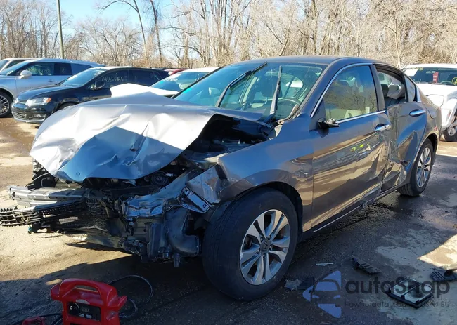 1HGCR2F34FA199588: 44087009