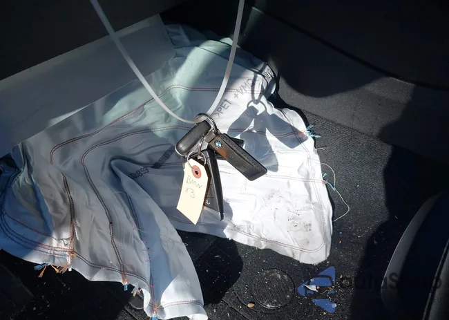 5UXTY5C08L9D22773: 44087019