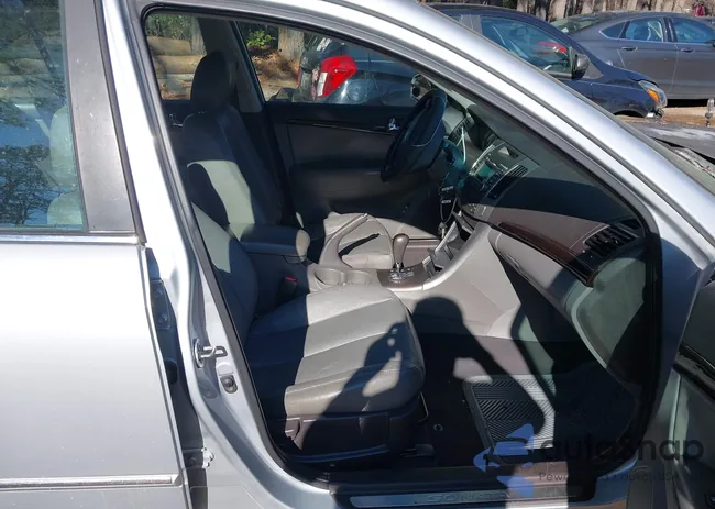 5NPEU4AC0AH627358: 44087037