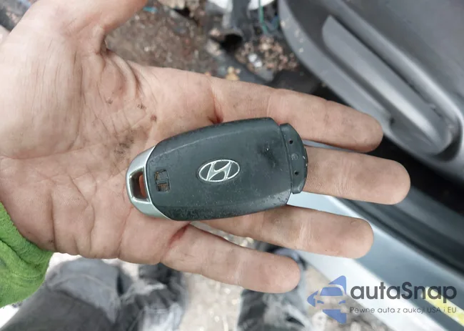 KM8K22AA0JU118738: 44087121