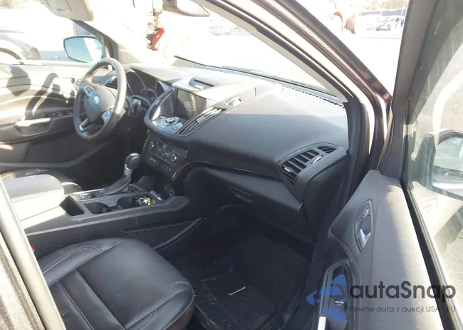 1FMCU9J96HUE25645: 44086193