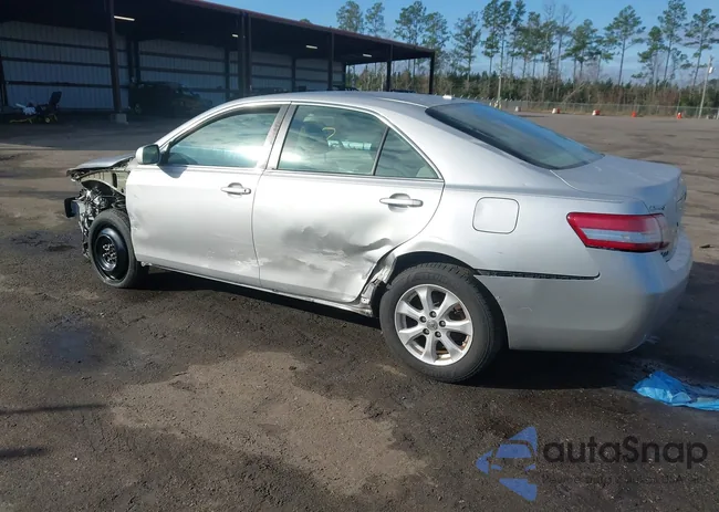 4T1BF3EK4BU678230: 44086197