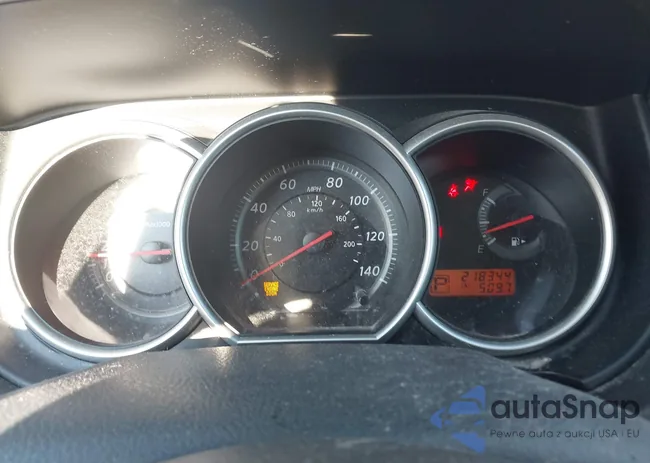 3N1BC1CP5BL496906: 44086257