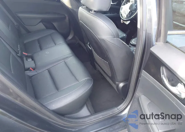 3KPF54AD3KE028406: 44086272