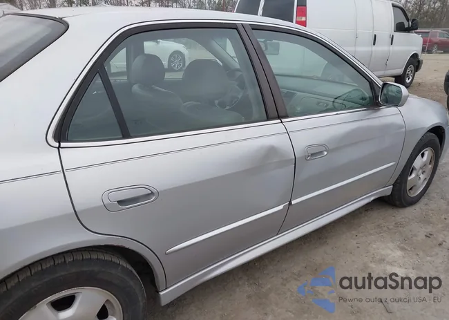 1HGCG16521A025495: 44086336