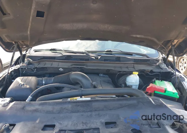 1C6RR7NT7FS776199: 44086348