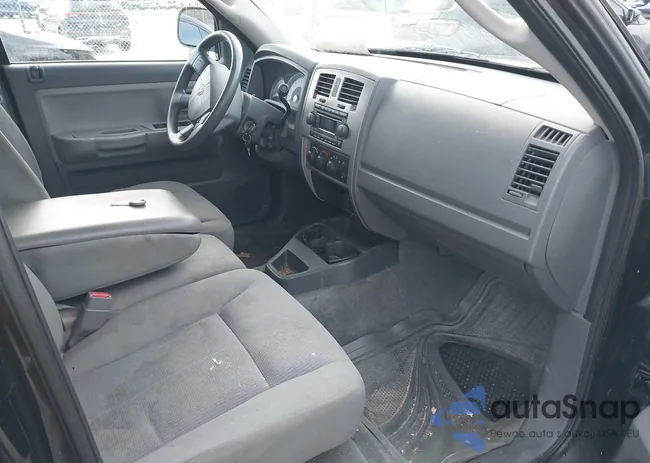 1D7HW48J56S563053: 44086400