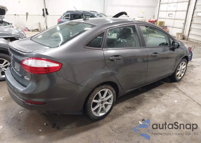 3FADP4BJ1KM143247: 44086403