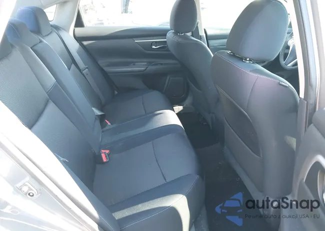 1N4AL3AP8HC124073: 44086421