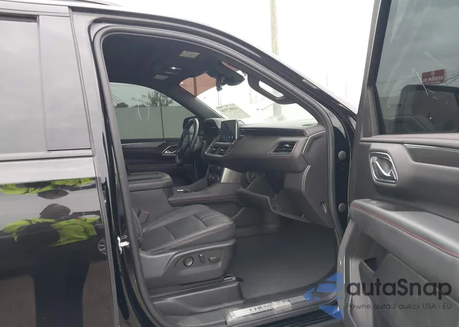 1GNSCRKD9PR314425: 44087598