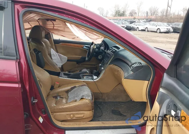 19UUA66276A043183: 44087604