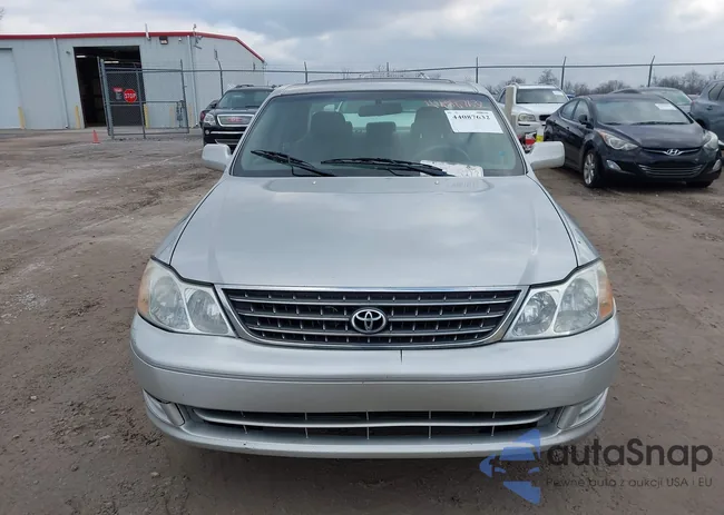 4T1BF28B34U362360: 44087632