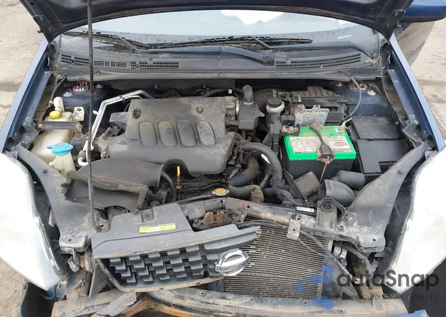 3N1AB61E19L647831: 44087652