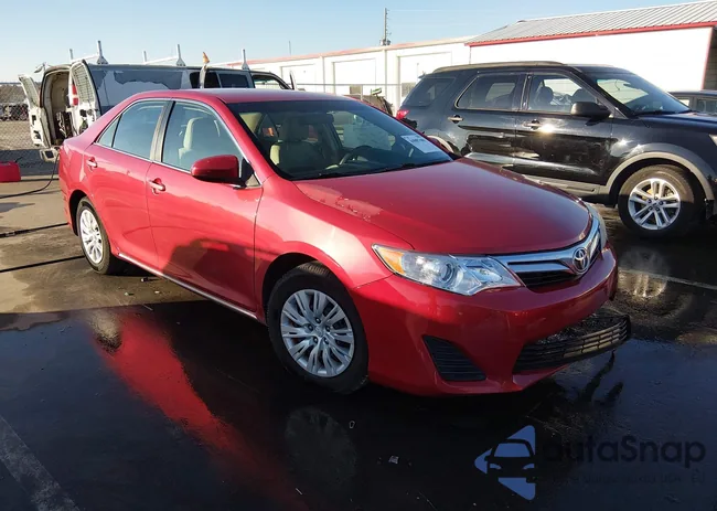 4T4BF1FK9ER370936: 44087681