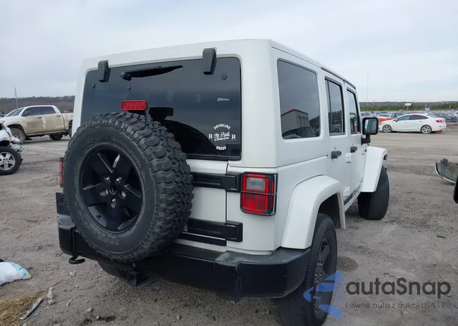 1C4BJWEG5CL142202: 44087770