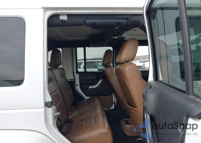 1C4BJWEG5CL142202: 44087770