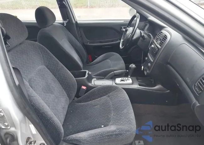 KMHWF25HX3A898166: 44087847