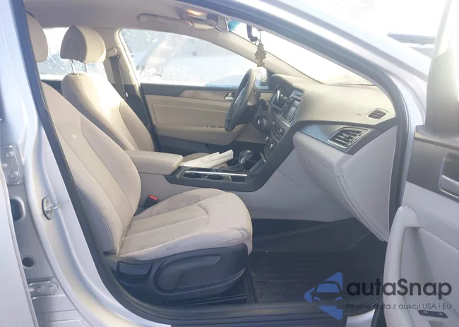 5NPE34AF1GH283240: 44087900