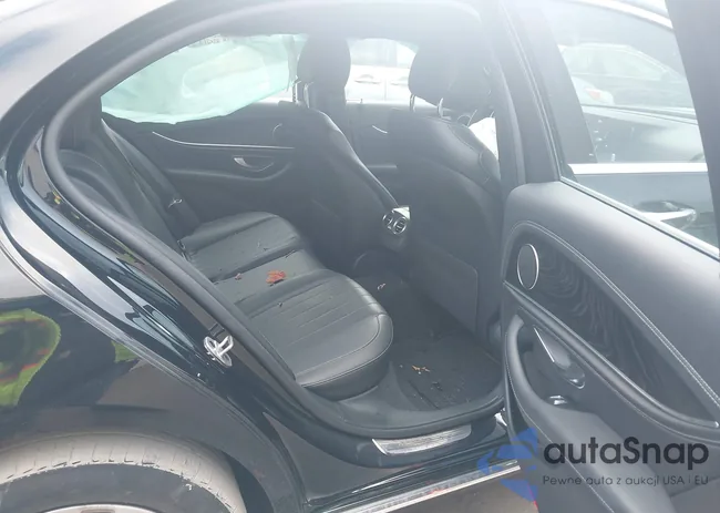 WDDZF4KB3KA657101: 44087933