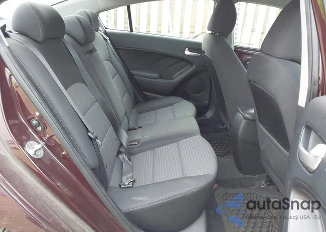 3KPFL4A72JE189876: 44087948