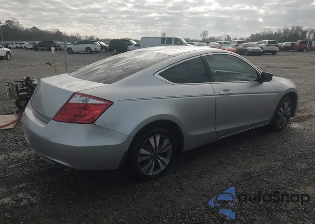 1HGCS123X9A019832: 44087962