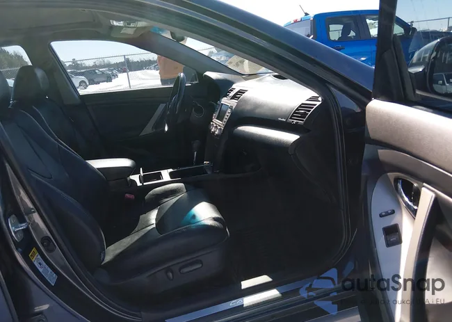 4T1BK3EK7BU131917: 44087961