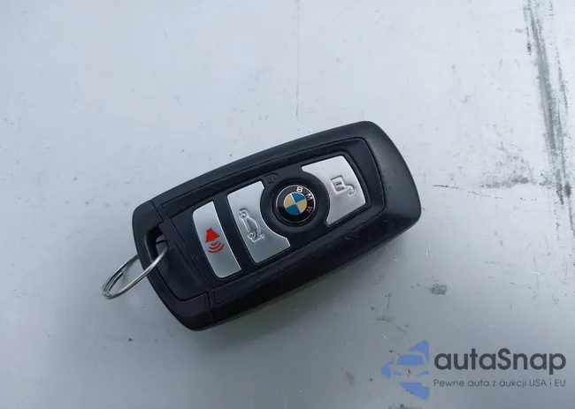 WBAFR9C52CDV59197: 44088018