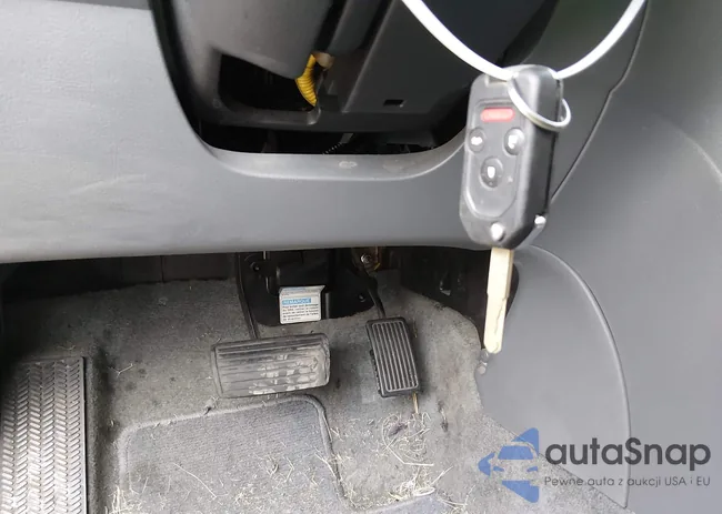 1HGCM82696A008619: 44088112