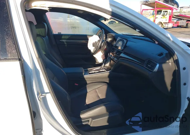 1HGCV1F33KA036236: 44088124