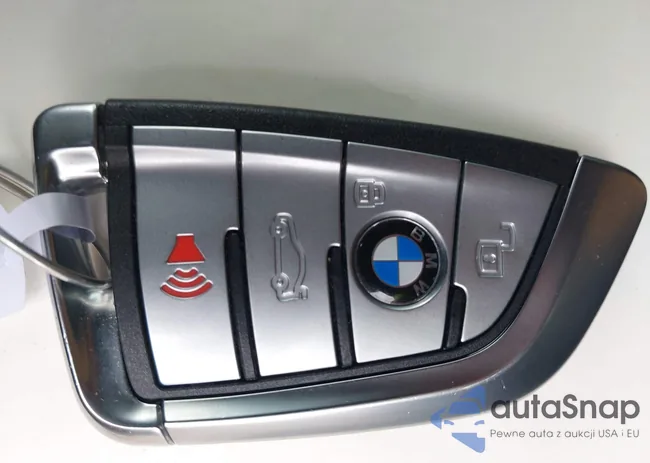 5YMTS0C06M9F01019: 44087152