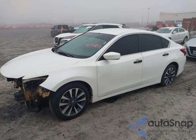 1N4AL3AP8HC135283: 44087251