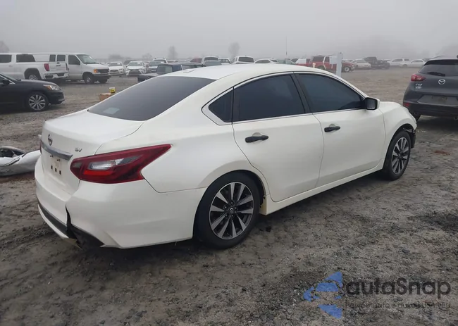 1N4AL3AP8HC135283: 44087251